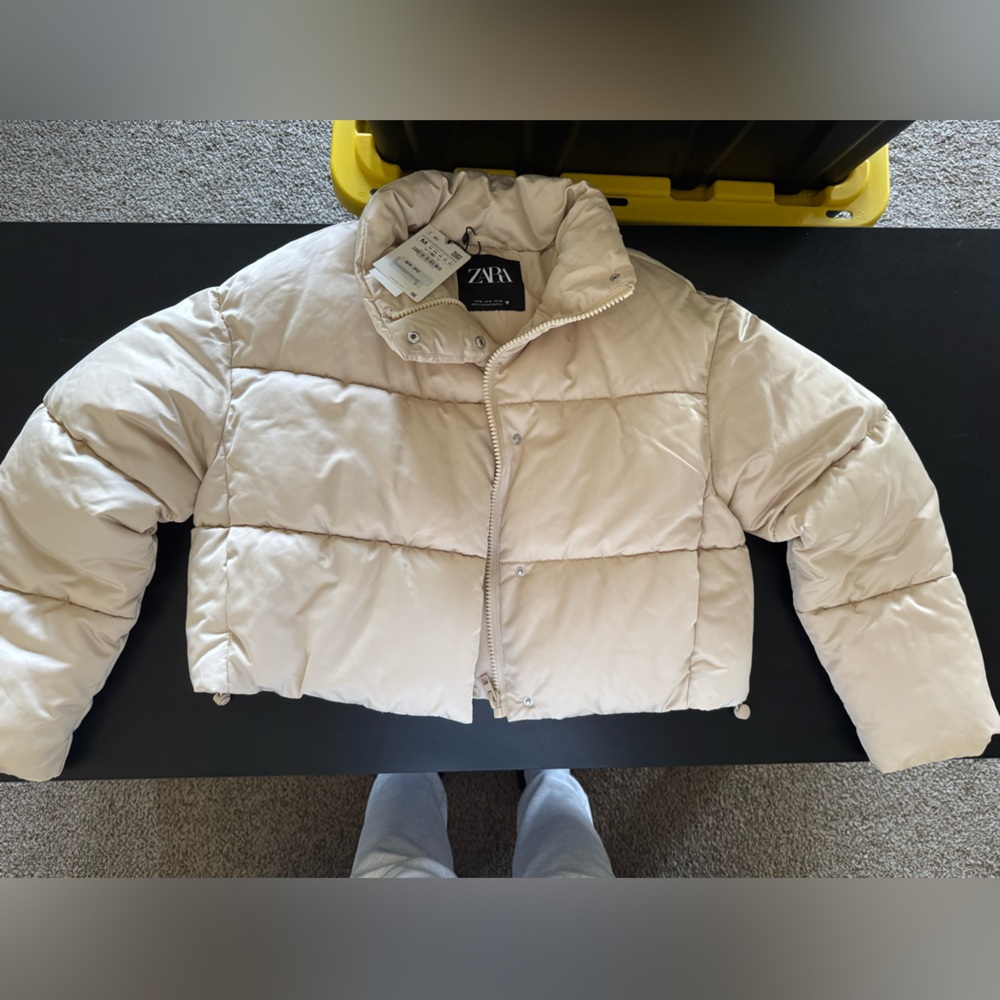 Zara Beige Cropped  Jacket